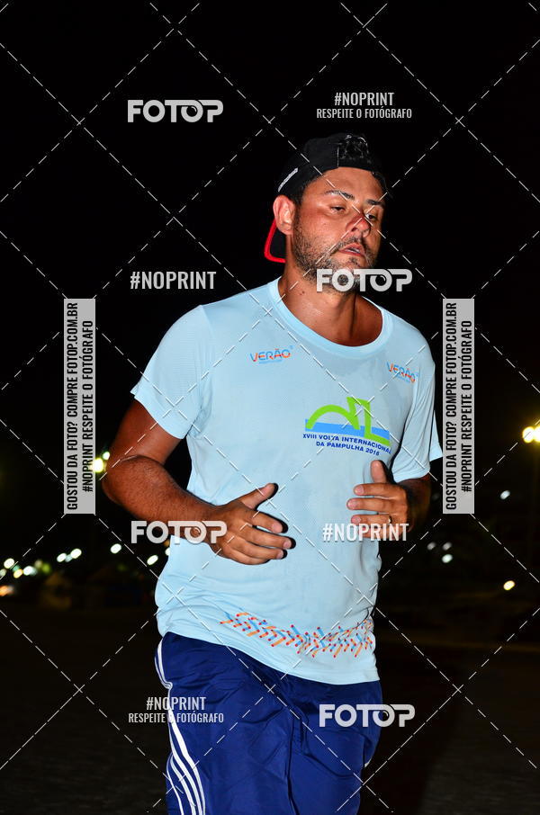 Buy your photos of the eventSummer Night Run - Praia do Forte on Fotop