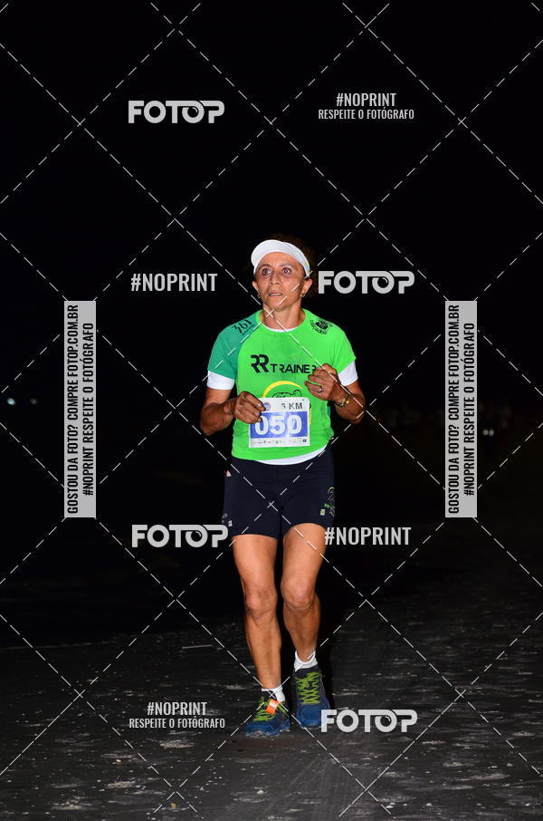 Buy your photos of the eventSummer Night Run - Praia do Forte on Fotop