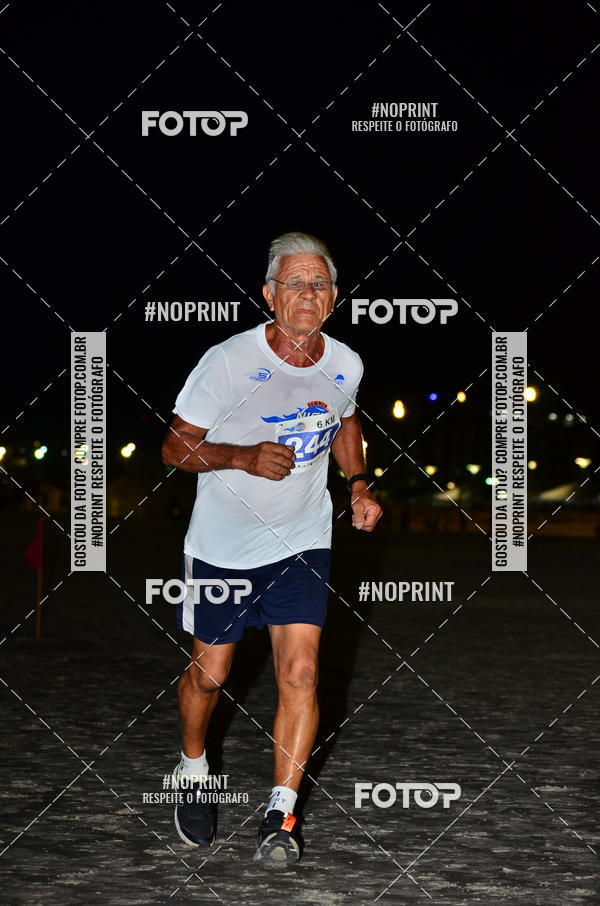 Buy your photos of the eventSummer Night Run - Praia do Forte on Fotop