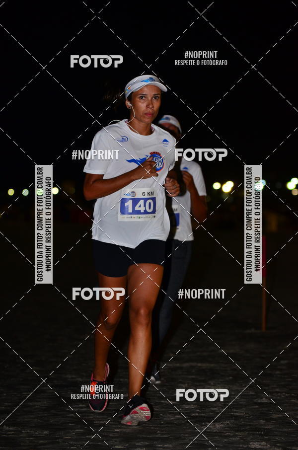 Buy your photos of the eventSummer Night Run - Praia do Forte on Fotop