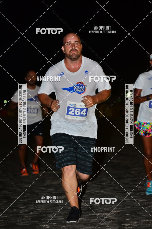 Buy your photos of the eventSummer Night Run - Praia do Forte on Fotop