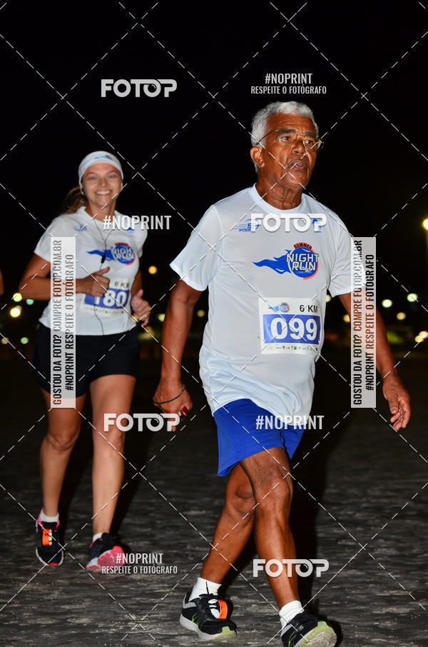 Buy your photos of the eventSummer Night Run - Praia do Forte on Fotop