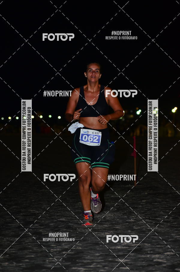 Buy your photos of the eventSummer Night Run - Praia do Forte on Fotop
