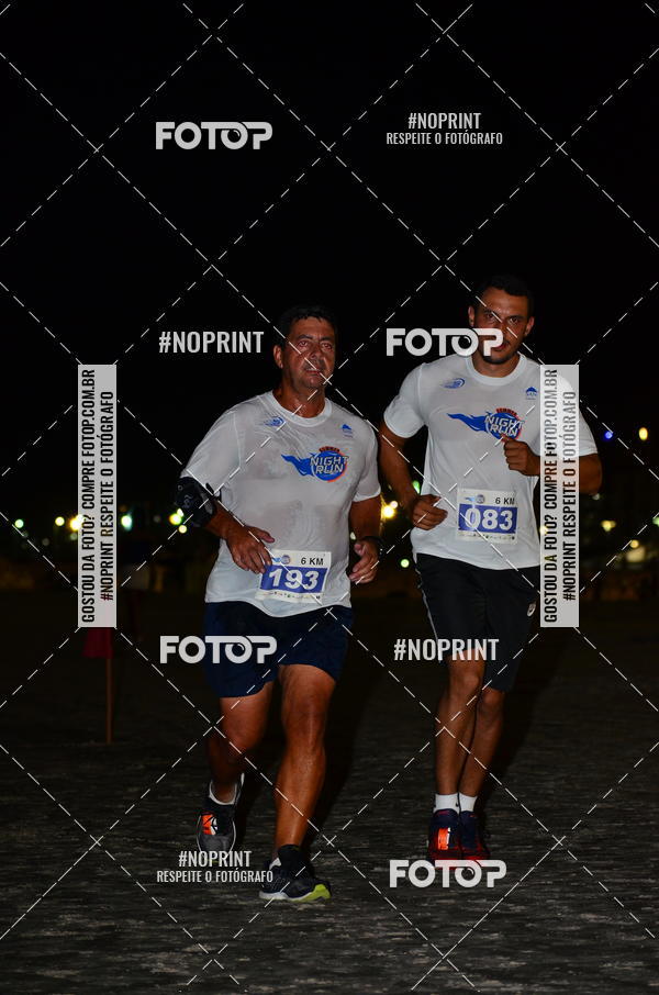 Buy your photos of the eventSummer Night Run - Praia do Forte on Fotop