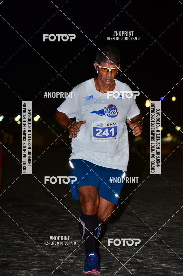 Buy your photos of the eventSummer Night Run - Praia do Forte on Fotop