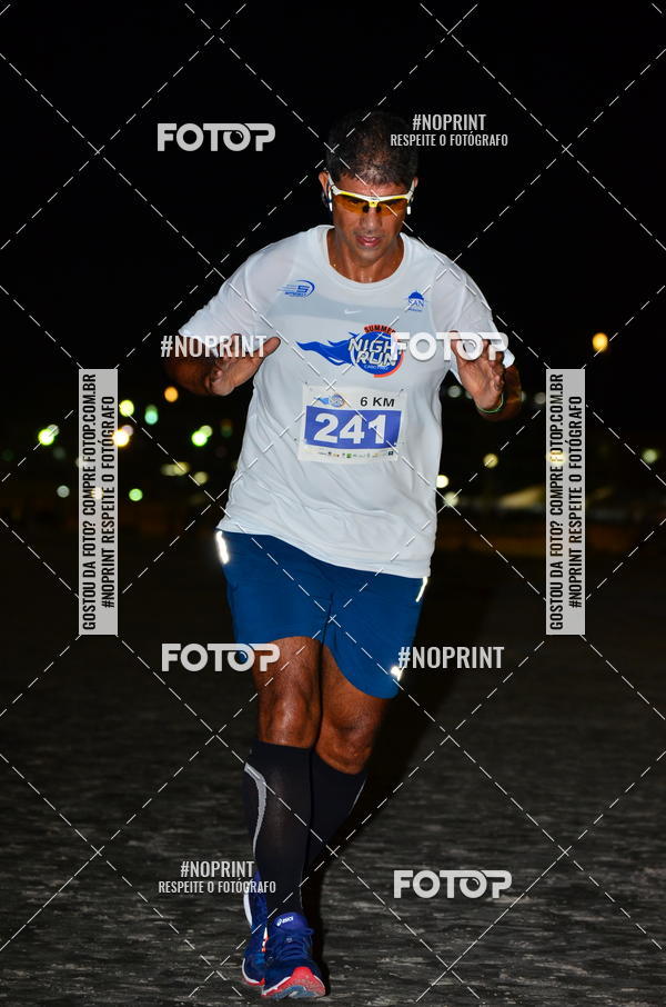 Buy your photos of the eventSummer Night Run - Praia do Forte on Fotop