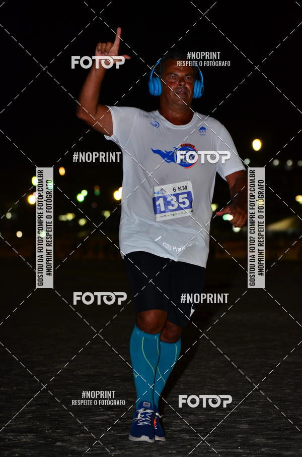 Buy your photos of the eventSummer Night Run - Praia do Forte on Fotop