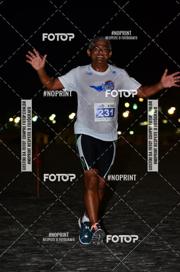 Buy your photos of the eventSummer Night Run - Praia do Forte on Fotop