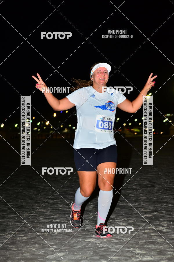 Buy your photos of the eventSummer Night Run - Praia do Forte on Fotop