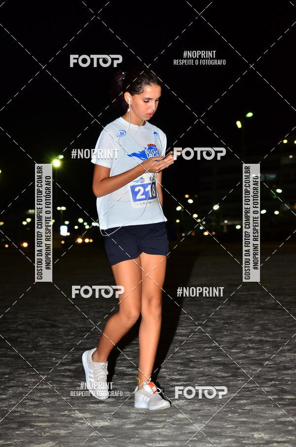 Buy your photos of the eventSummer Night Run - Praia do Forte on Fotop