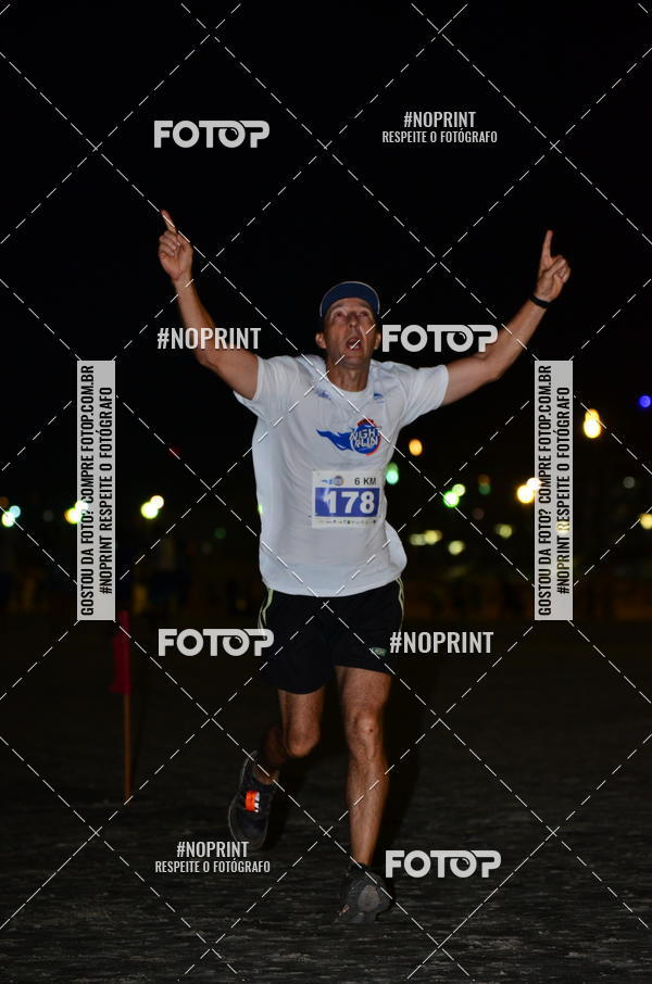 Buy your photos of the eventSummer Night Run - Praia do Forte on Fotop
