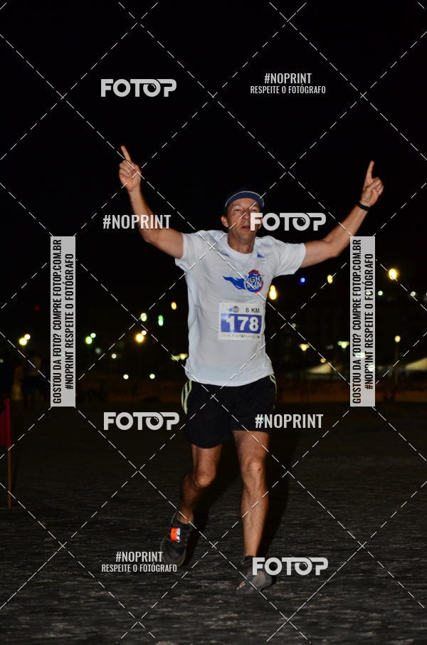 Buy your photos of the eventSummer Night Run - Praia do Forte on Fotop