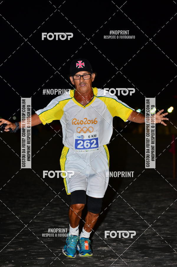 Buy your photos of the eventSummer Night Run - Praia do Forte on Fotop