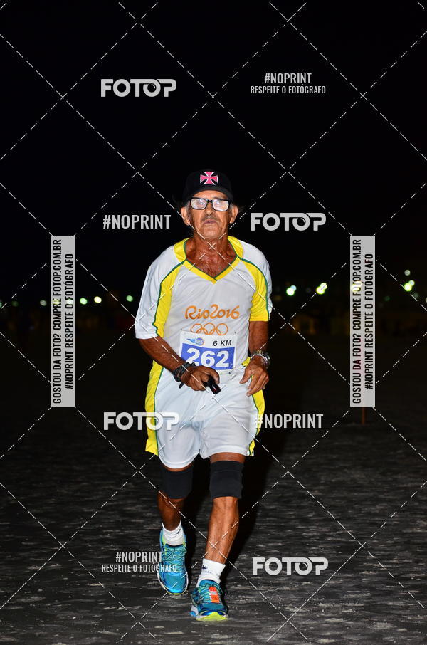 Buy your photos of the eventSummer Night Run - Praia do Forte on Fotop