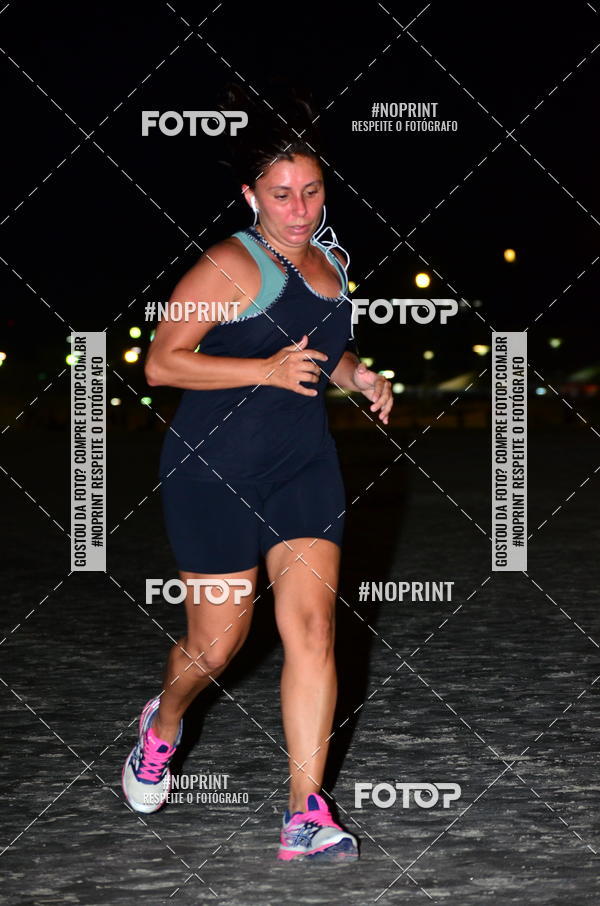 Buy your photos of the eventSummer Night Run - Praia do Forte on Fotop