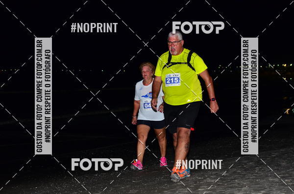 Buy your photos of the eventSummer Night Run - Praia do Forte on Fotop