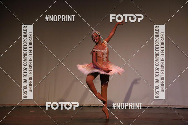 Buy your photos of the eventFORMATURA LILIAN GUMIEIRO on Fotop