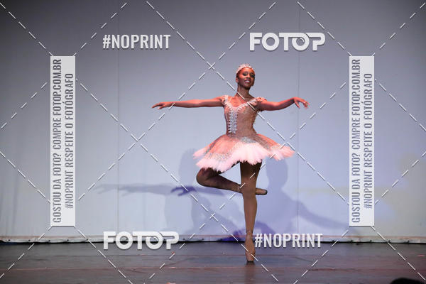 Buy your photos of the eventFORMATURA LILIAN GUMIEIRO on Fotop