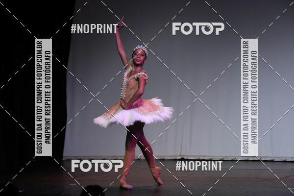 Buy your photos of the eventFORMATURA LILIAN GUMIEIRO on Fotop
