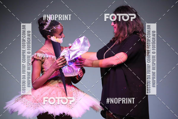Buy your photos of the eventFORMATURA LILIAN GUMIEIRO on Fotop