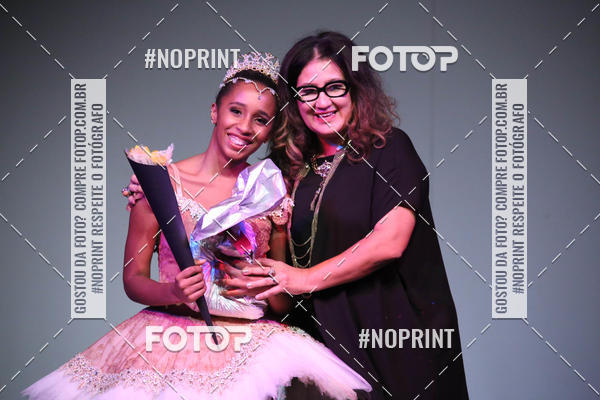 Buy your photos of the eventFORMATURA LILIAN GUMIEIRO on Fotop