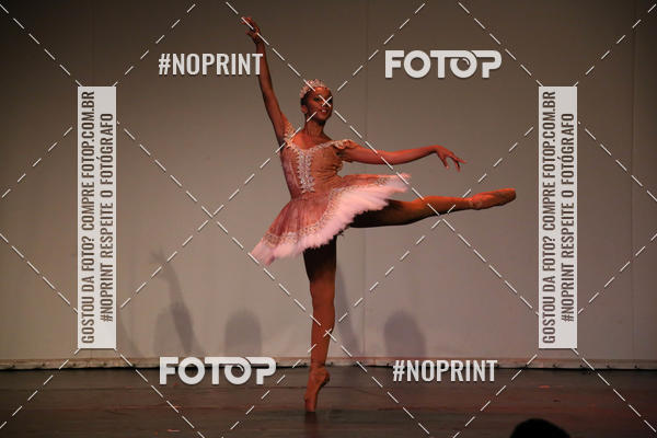 Buy your photos of the eventFORMATURA LILIAN GUMIEIRO on Fotop