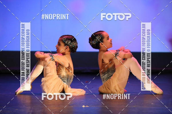 Buy your photos of the eventFORMATURA LILIAN GUMIEIRO on Fotop