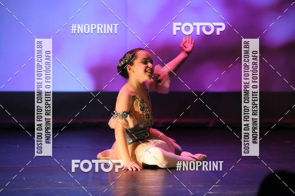 Buy your photos of the eventFORMATURA LILIAN GUMIEIRO on Fotop