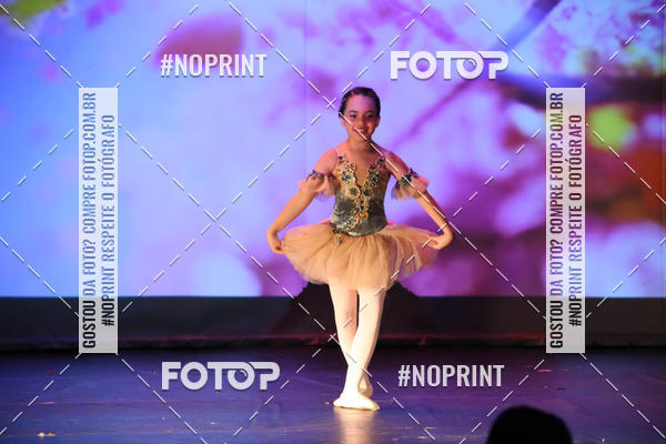 Buy your photos of the eventFORMATURA LILIAN GUMIEIRO on Fotop