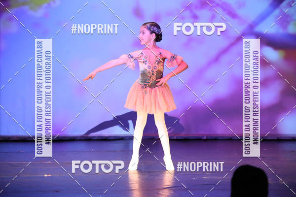 Buy your photos of the eventFORMATURA LILIAN GUMIEIRO on Fotop