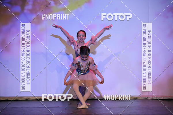Buy your photos of the eventFORMATURA LILIAN GUMIEIRO on Fotop