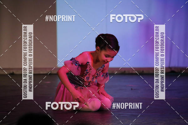 Buy your photos of the eventFORMATURA LILIAN GUMIEIRO on Fotop