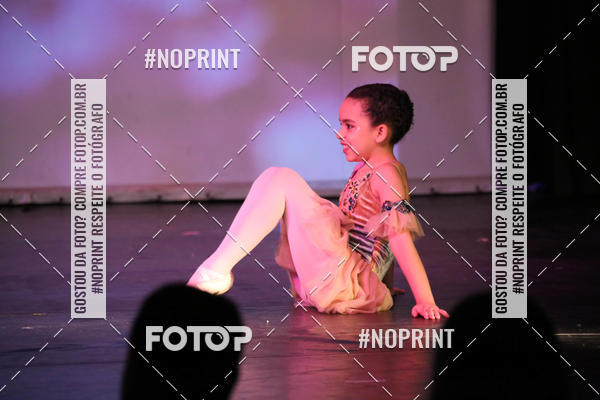 Buy your photos of the eventFORMATURA LILIAN GUMIEIRO on Fotop