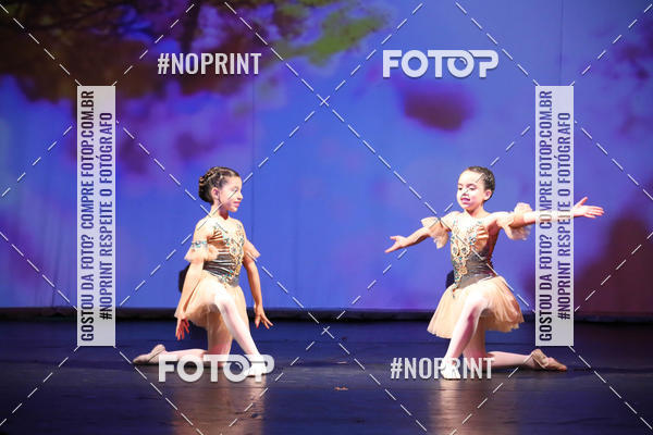 Buy your photos of the eventFORMATURA LILIAN GUMIEIRO on Fotop