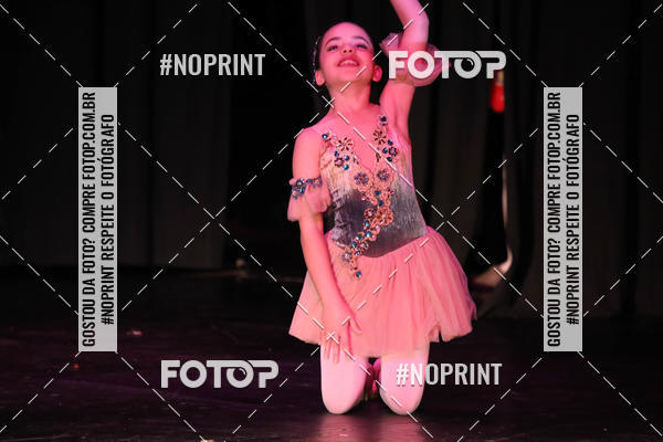 Buy your photos of the eventFORMATURA LILIAN GUMIEIRO on Fotop