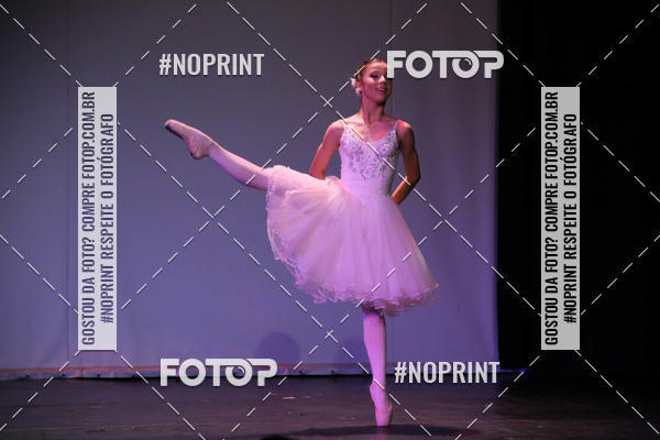 Buy your photos of the eventFORMATURA LILIAN GUMIEIRO on Fotop