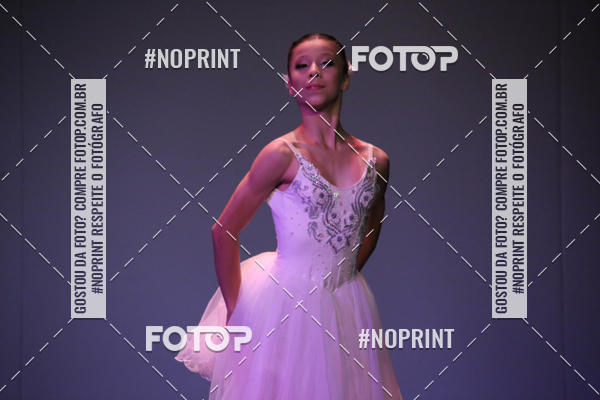 Buy your photos of the eventFORMATURA LILIAN GUMIEIRO on Fotop