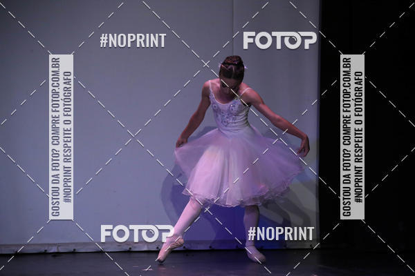 Buy your photos of the eventFORMATURA LILIAN GUMIEIRO on Fotop