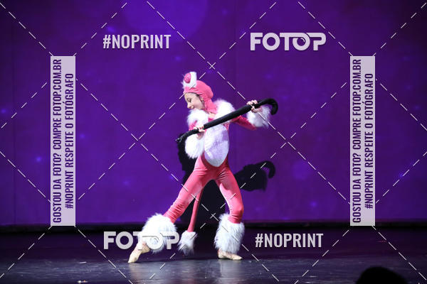 Buy your photos of the eventFORMATURA LILIAN GUMIEIRO on Fotop