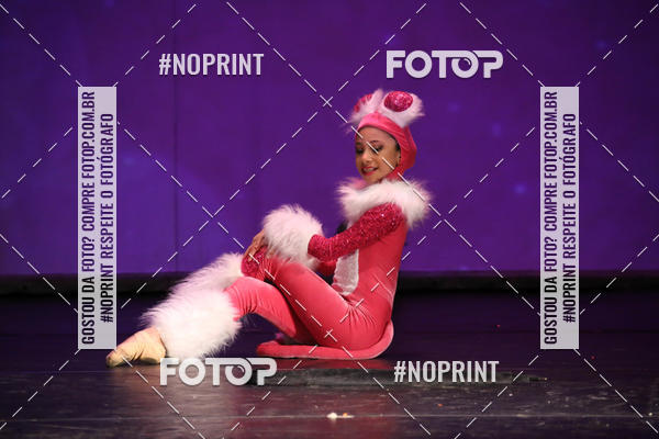 Buy your photos of the eventFORMATURA LILIAN GUMIEIRO on Fotop