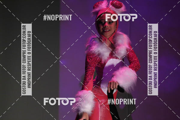 Buy your photos of the eventFORMATURA LILIAN GUMIEIRO on Fotop