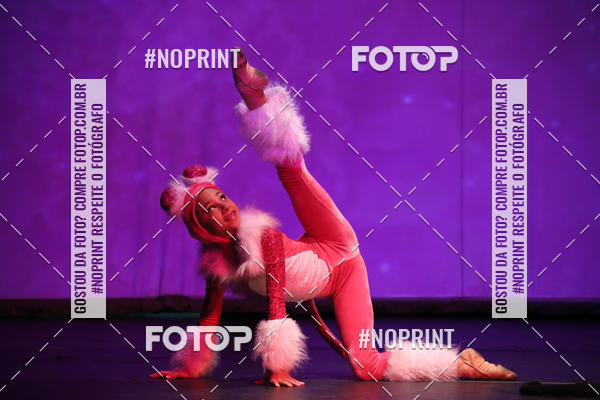 Buy your photos of the eventFORMATURA LILIAN GUMIEIRO on Fotop