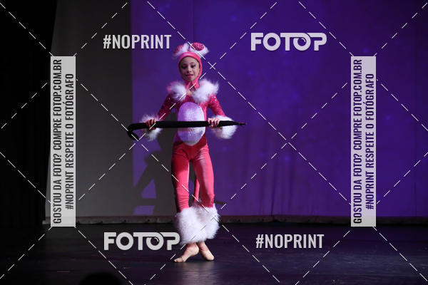 Buy your photos of the eventFORMATURA LILIAN GUMIEIRO on Fotop