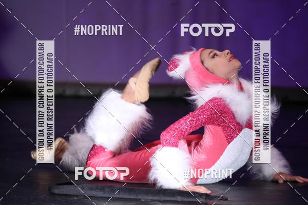 Buy your photos of the eventFORMATURA LILIAN GUMIEIRO on Fotop