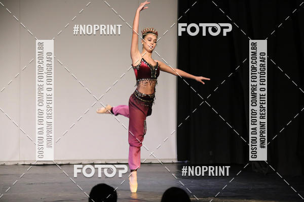 Buy your photos of the eventFORMATURA LILIAN GUMIEIRO on Fotop