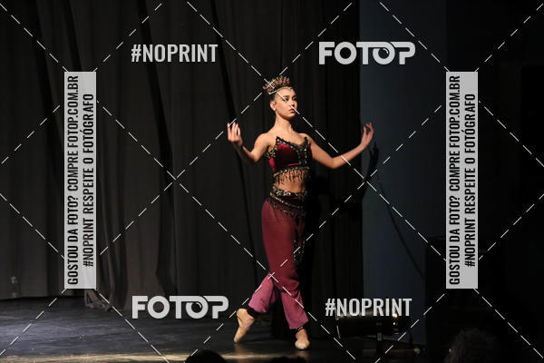 Buy your photos of the eventFORMATURA LILIAN GUMIEIRO on Fotop