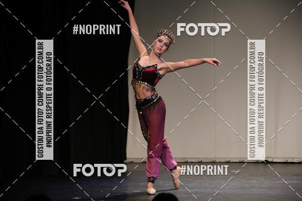 Buy your photos of the eventFORMATURA LILIAN GUMIEIRO on Fotop
