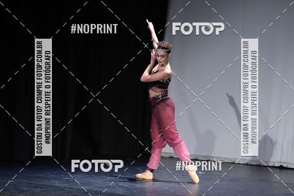 Buy your photos of the eventFORMATURA LILIAN GUMIEIRO on Fotop