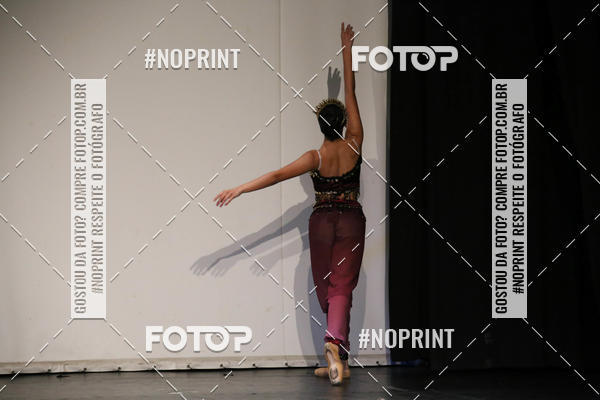 Buy your photos of the eventFORMATURA LILIAN GUMIEIRO on Fotop