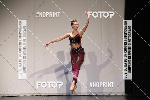 Buy your photos of the eventFORMATURA LILIAN GUMIEIRO on Fotop